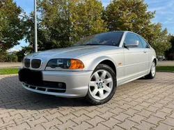 Silber Gebraucht 2000 BMW 320 Coupé | 6.200 €