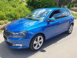 Blau Gebraucht 2015 Skoda Fabia Style Kleinwagen | 8.600 € (Guter Preis)