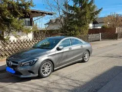 Grau Gebraucht 2017 Mercedes CLA180 Urban Limousine | 20.500 € (Etwas zu teuer)