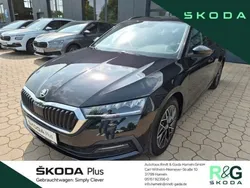 Schwarz Gebraucht 2021 Skoda Octavia Clever Kombi | 23.850 € (Fairer Preis)