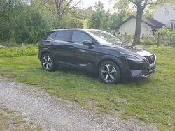 Schwarz Gebraucht 2022 Nissan Qashqai N-Connecta SUV | 23.950 € (Fairer Preis)