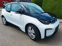 Weiß Gebraucht 2018 BMW i3 Comfort Edition Kleinwagen | 16.390 € (Fairer Preis)