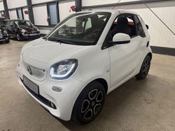 Weiß Gebraucht 2019 Smart ForTwo Cabrio Cabrio | 9.885 € (Fairer Preis)