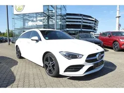 Weiß Gebraucht 2020 Mercedes CLA220 Shooting Brake AMG line Kombi | 22.980 € (Fairer Preis)