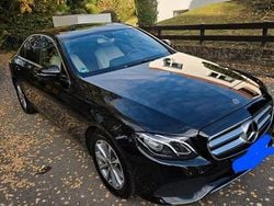 Schwarz Gebraucht 2017 Mercedes E200 Avantgarde Limousine | 18.500 € (Guter Preis)