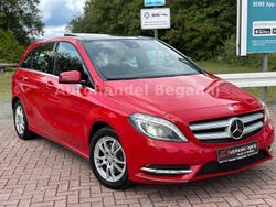 Rot Gebraucht 2013 Mercedes B200 Van / Kleinbus | 4.999 € (Fairer Preis)