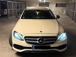 Gelb Gebraucht 2018 Mercedes E200 Kombi | 15.500 € (Etwas zu teuer)