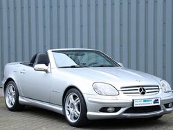 Silber Gebraucht 2002 Mercedes SLK32 AMG AMG Cabrio | 27.500 €