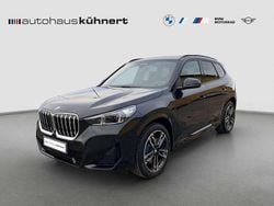 Saphirschwarz metallic Neu 2026 BMW X1 M Sport SUV | 57.310 € (Etwas zu teuer)