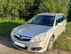 Silber Gebraucht 2007 Opel Vectra Edition+ Kombi | 2.890 € (Etwas zu teuer)