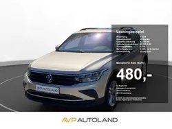 Ivory silver Gebraucht 2024 VW Tiguan Life SUV | 40.360 € (Teuer)
