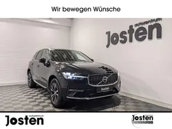 Onyx black / metallic Gebraucht 2024 Volvo XC60 SUV | 45.880 € (Superpreis)