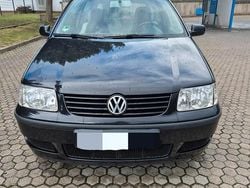 Schwarz Gebraucht 2001 VW Polo Kleinwagen | 1.600 € (Etwas zu teuer)
