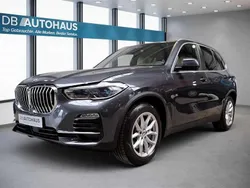 Grau Gebraucht 2021 BMW X5 Sport Line SUV | 46.980 € (Superpreis)