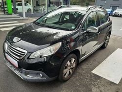 Black (metallic) Gebraucht 2015 Peugeot 2008 Allure SUV | 6.490 € (Guter Preis)