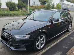 Schwarz Gebraucht 2015 Audi A4 Ambition Kombi | 12.900 € (Fairer Preis)