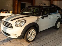Weiß Gebraucht 2011 Mini Cooper D Countryman SUV | 10.650 € (Etwas zu teuer)