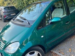 Grün Gebraucht 2001 Mercedes A190 Kleinwagen | 2.500 € (Fairer Preis)