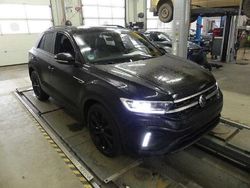 Deep black perleffekt (metallic) Gebraucht 2022 VW T-Roc R-line SUV | 21.500 € (Fairer Preis)