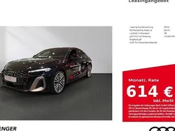 Schwarz Neu 2025 Audi A5 Ambiente Coupé | 81.605 €