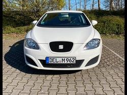 Weiß Gebraucht 2009 Seat Leon Kleinwagen | 3.000 € (Fairer Preis)
