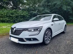 Weiß Gebraucht 2017 Renault Talisman GrandTour Life Kombi | 11.990 € (Guter Preis)