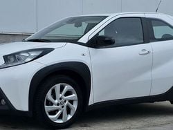 Weiß Gebraucht 2023 Toyota Aygo Kleinwagen | 15.500 € (Guter Preis)
