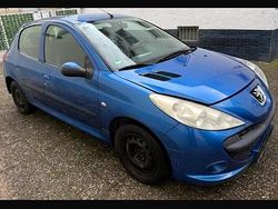 Blau Gebraucht 2009 Peugeot 206+ Kleinwagen | 1.299 €