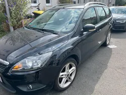 Schwarz Gebraucht 2010 Ford Focus Kombi | 1.200 € (Guter Preis)