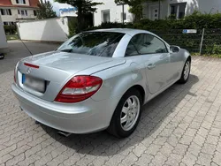 Grau Gebraucht 2004 Mercedes SLK200 Cabrio | 10.000 € (Fairer Preis)