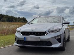 Silber Gebraucht 2018 Kia Ceed Sportswagon Kombi | 13.500 € (Fairer Preis)