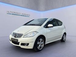 Weiß Gebraucht 2010 Mercedes A200 Avantgarde Limousine | 8.980 € (Etwas zu teuer)