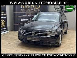 Deep black perleffek (metallic) Gebraucht 2022 VW Passat Kombi | 19.900 € (Superpreis)