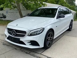 Weiß Gebraucht 2019 Mercedes C300e AMG Limousine | 20.490 € (Fairer Preis)