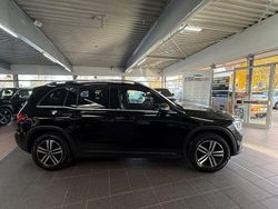 Nachtschwarz Gebraucht 2022 Mercedes GLB180 Style SUV | 27.700 € (Fairer Preis)