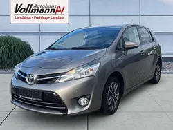 Gebraucht 2014 Toyota Verso Comfort Van / Kleinbus | 9.490 € (Fairer Preis)
