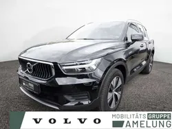 Onyx schwarz Gebraucht 2022 Volvo XC40 Core SUV | 29.890 € (Fairer Preis)