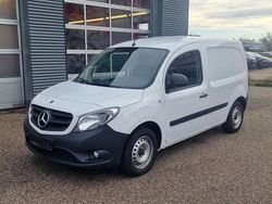 Arktikweiss Gebraucht 2021 Mercedes Citan 111 Van / Kleinbus | 17.899 € (Teuer)
