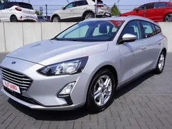 Silber Gebraucht 2020 Ford Focus Cool & Connect Kombi | 16.950 € (Fairer Preis)
