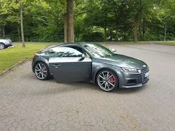 Grau Gebraucht 2018 Audi TTS Ambiente Coupé | 31.750 € (Guter Preis)