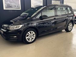 Schwarz Gebraucht 2022 VW Touran Van / Kleinbus | 28.499 € (Fairer Preis)