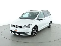 Weiß Gebraucht 2017 VW Touran Highline Van / Kleinbus | 20.200 € (Fairer Preis)
