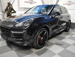 Schwarz Gebraucht 2016 Porsche Cayenne SUV | 51.999 €