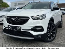 Weiß Gebraucht 2020 Opel Grandland X Ultimate SUV | 22.648 € (Fairer Preis)