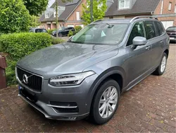 Grau Gebraucht 2017 Volvo XC90 Momentum SUV | 32.000 € (Guter Preis)