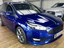 Blau Gebraucht 2017 Ford Focus ST-Line Kombi | 11.790 € (Guter Preis)