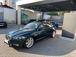 Grün Gebraucht 2015 Jaguar XF S Limousine | 13.450 € (Teuer)