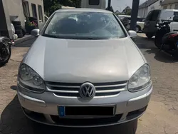 Schwarz Gebraucht 2006 VW Golf V Trendline Limousine | 1.650 € (Superpreis)