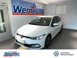 Weiß Gebraucht 2024 VW Golf VIII Move Limousine | 22.180 € (Guter Preis)