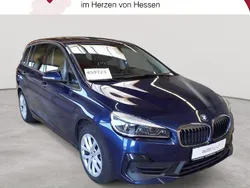 Mediterranblau metallic Gebraucht 2020 BMW 218 Gran Tourer Advantage Van / Kleinbus | 16.390 € (Guter Preis)